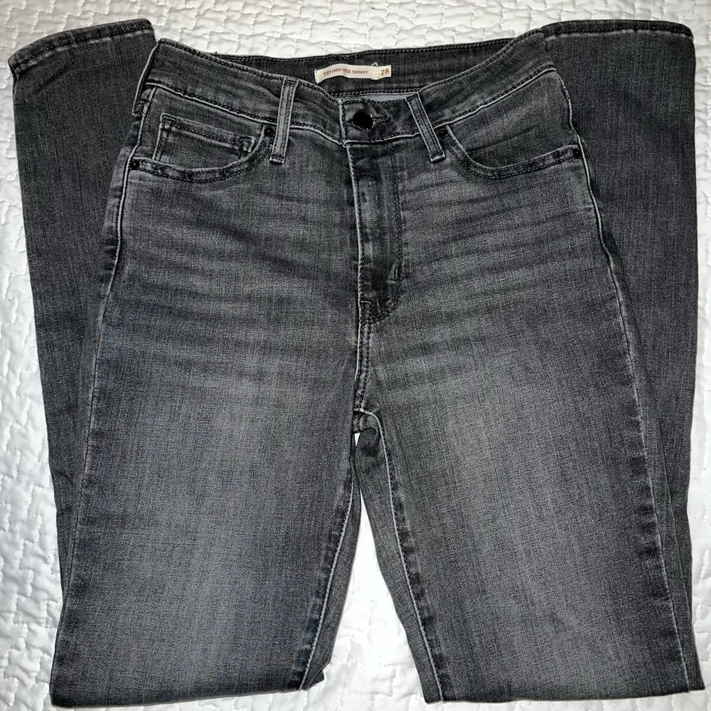 Levi’s High Rise Skinny